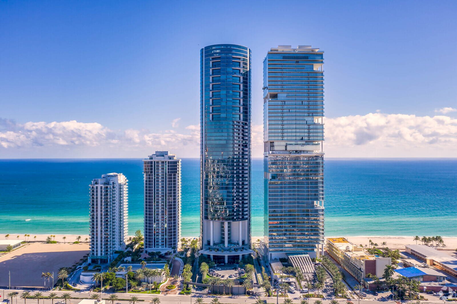 Bentley Residences at Sunny Isles Beach PreOrder Condos, Condos Pre