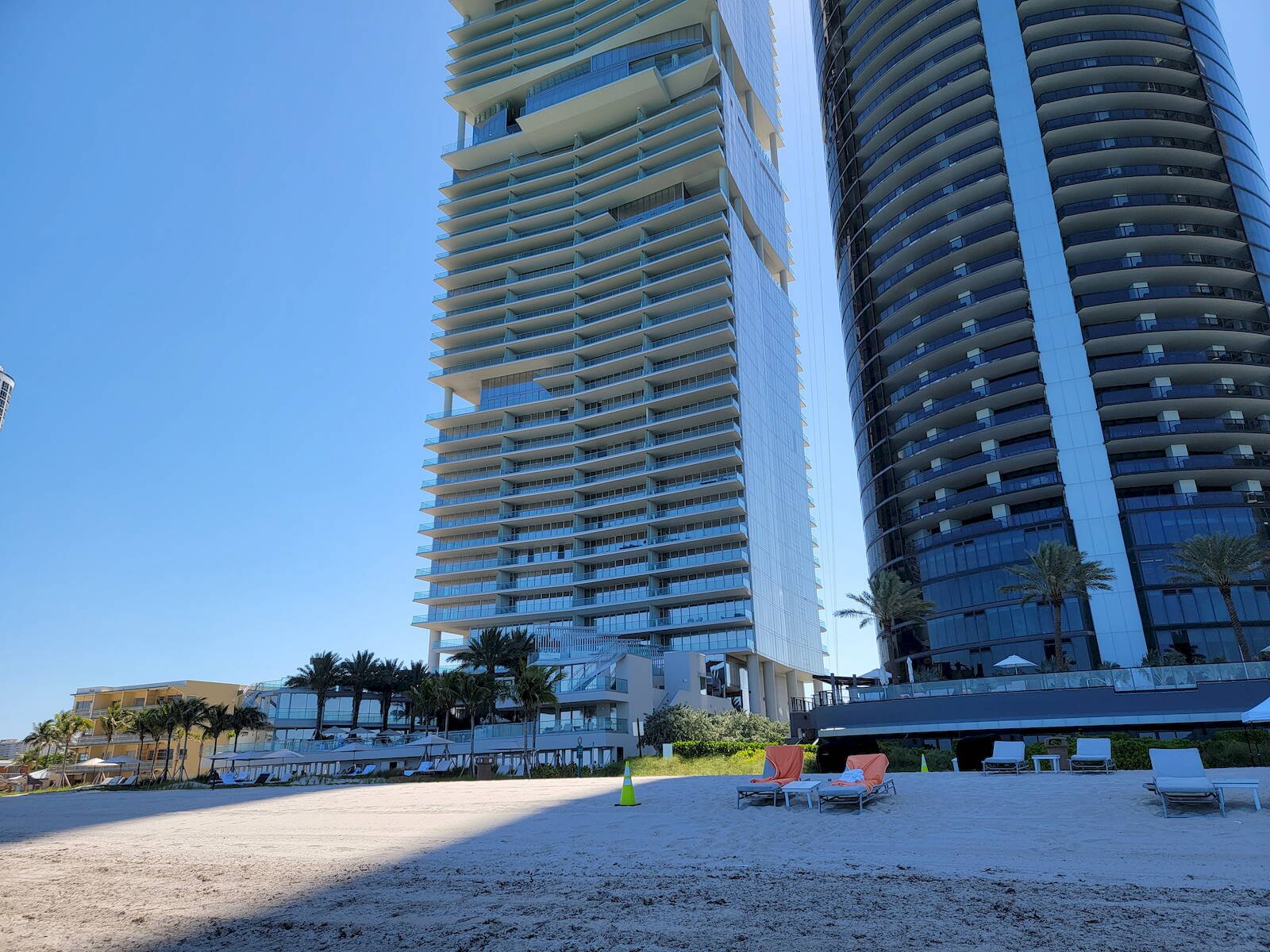 Bentley Residences at Sunny Isles Beach PreOrder Condos, Condos Pre